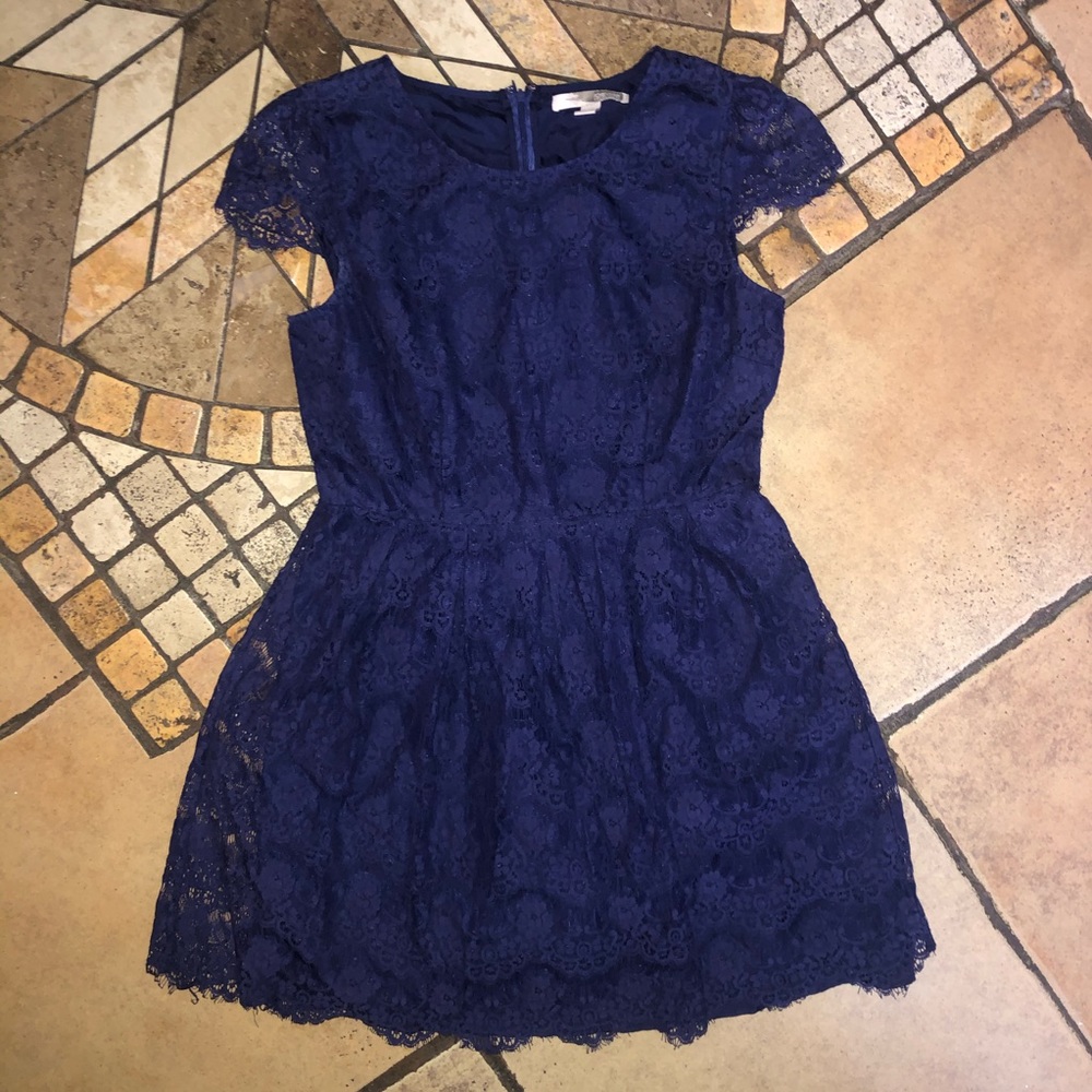 Forever 21 navy blue lace dress